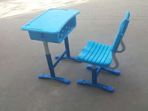 學(xué)校購買課桌椅時(shí)需要注意什么？課桌椅選購說明